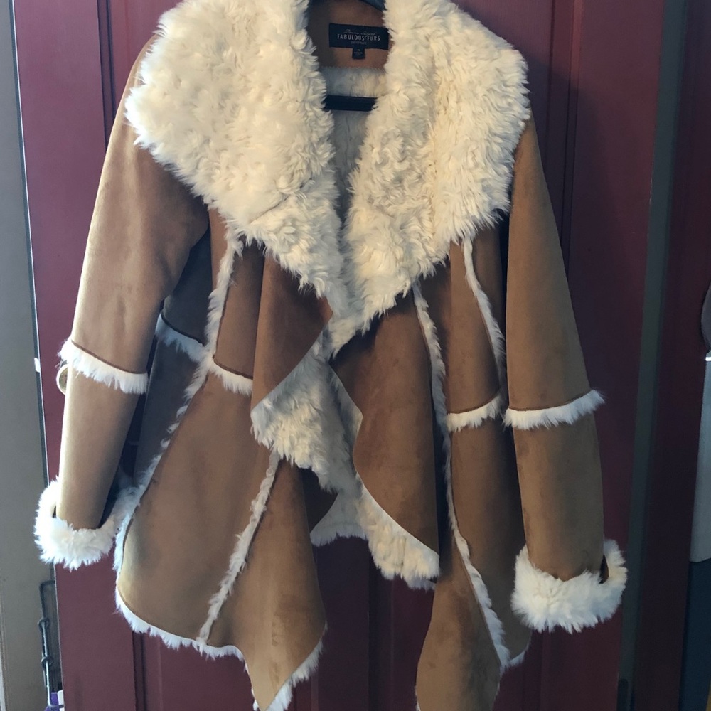 Donna Salyers Fabulous Faux Fur Coat, medium.